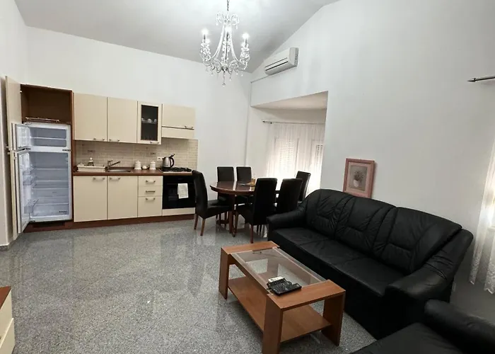 Apartments Tina P