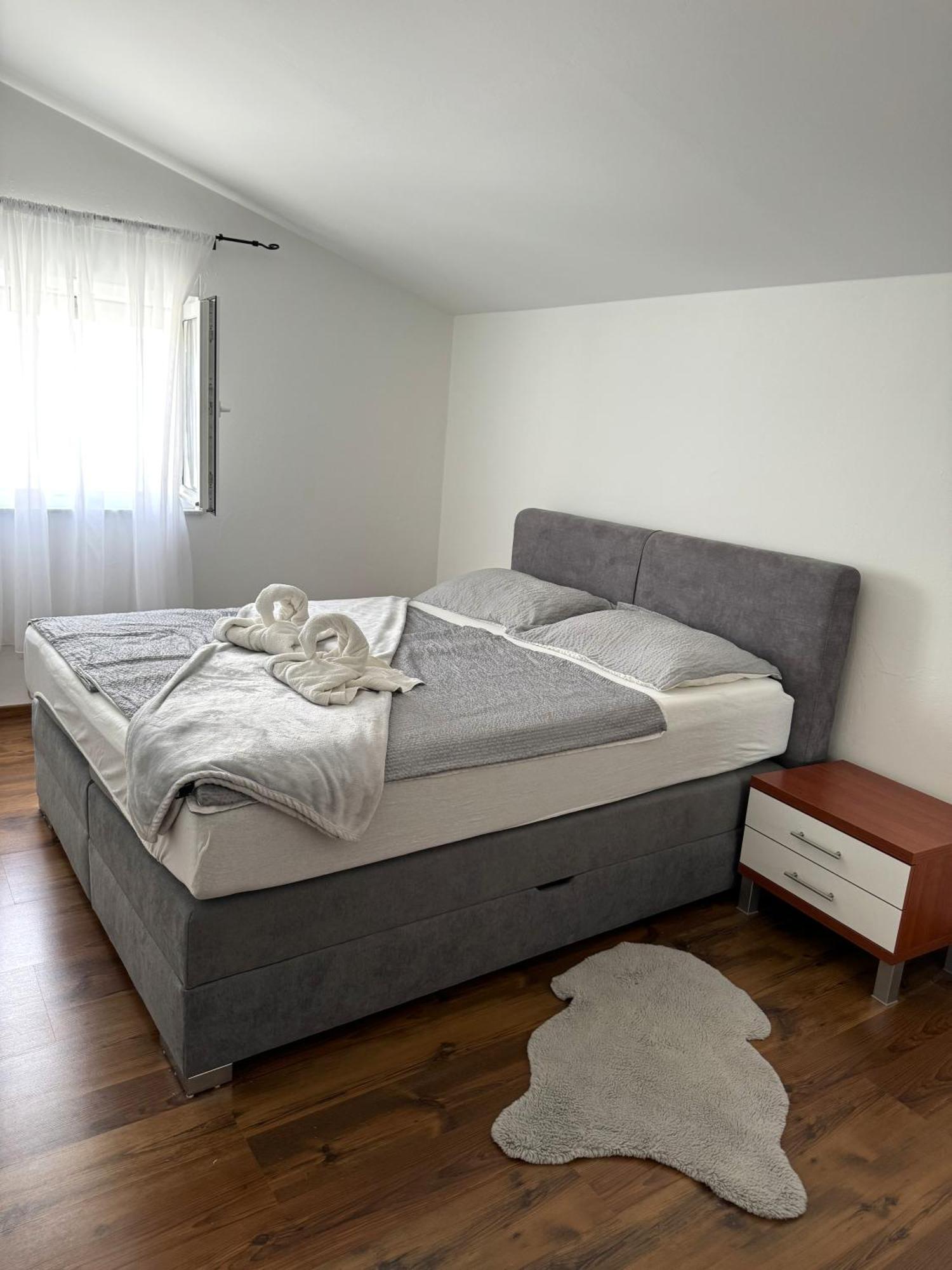 Appartement Tina P Vir